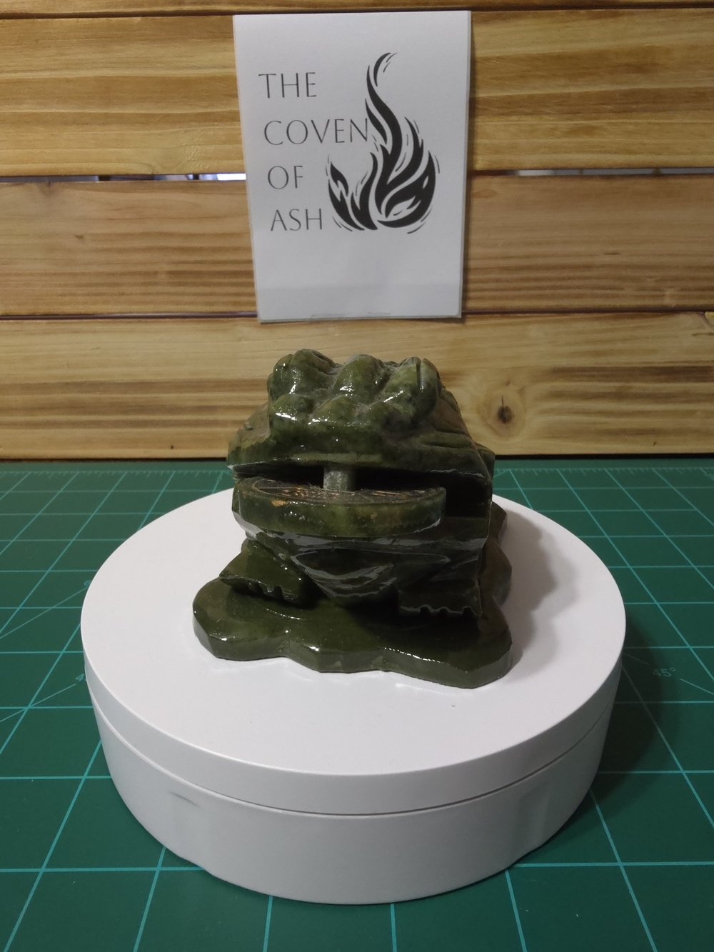 Feng Shui Green Jade Money Frog/Toad